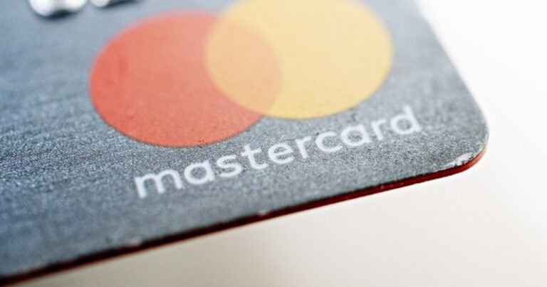 Mastercard adds AI to analyze supplier payments