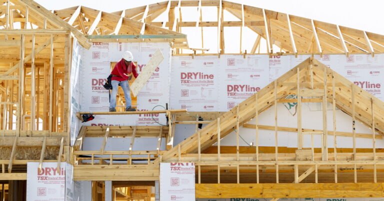 US housing starts drop unexpectedly on multifamily projects