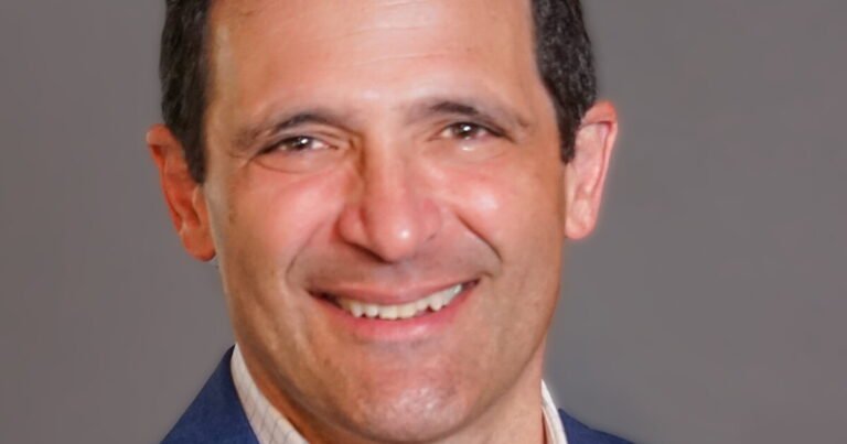 LoanDepot enters marketing services agreement with HomeSmart