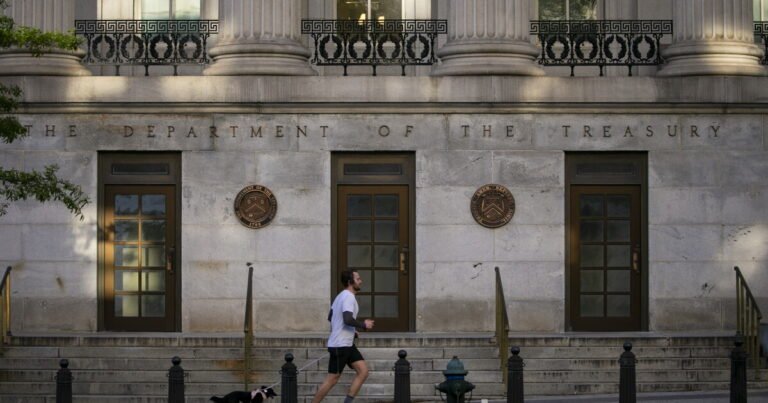 Bond-market slide deepens, pushing yields to two-decade highs