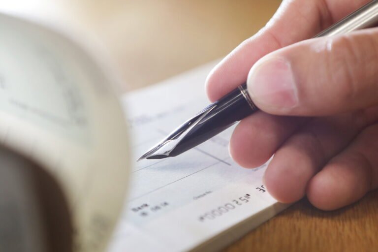 How to Write a Check | Banking Advice