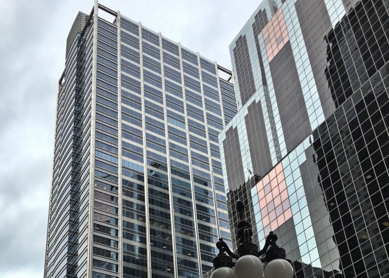 Chicago Office Tower Sells For $550M To Zara Founder In Blockbuster Deal