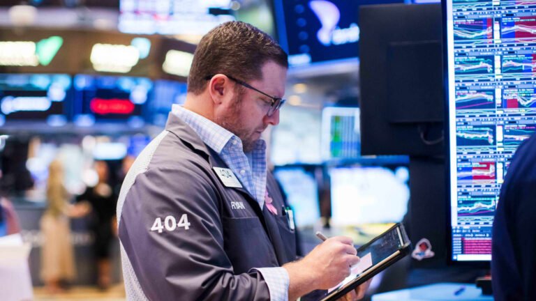 10-year Treasury yield slides after hitting highest levels in 24 years