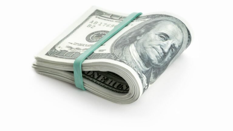 Retirees flock to monthly income ETFs, but there’s a tax catch