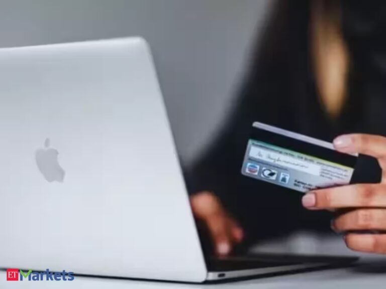 Claude, New Yorker, Bandcamp: RBI rules leave international card payments in grey area