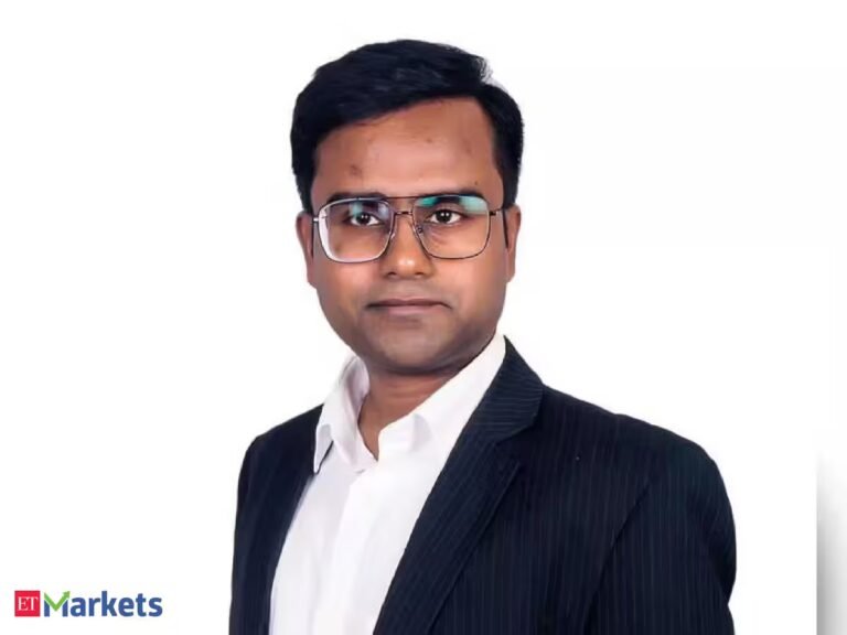 After Nifty’s longest losing streak in 25 years, what should investors do now?