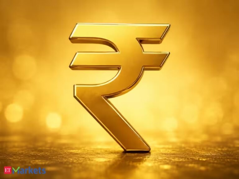 Rupee declines first time in eight sessions as Brent oil prices rise above $112
