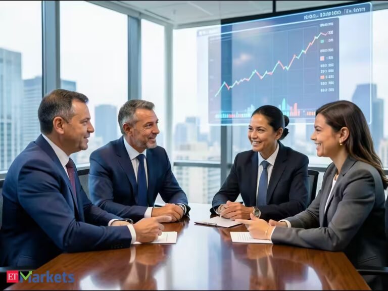 Retail investors return to equities with Rs 10,572 crore buying in September