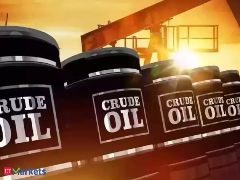 Oil Price Today (October 29): Crude oil dips to $113 as diplomatic talks outweigh infra attacks. Can oil fall further?