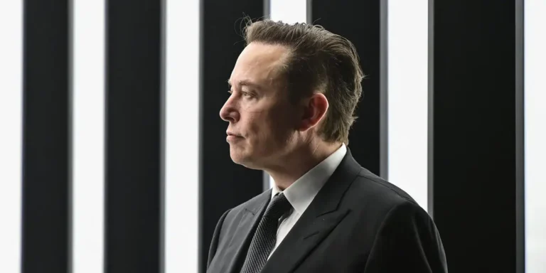 Elon Musk Calls Waymo Robotaxis ‘Pet Destroyers’ Says Tesla Has a Fix