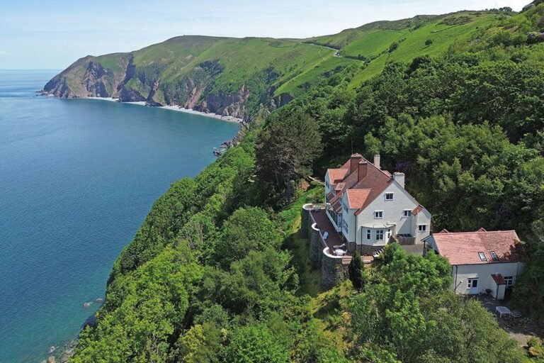 8 of the best houses for sale in elevated locations
