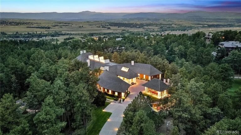 Inside the $12.5M Colorado Estate With a Hidden Mountainside Car Gallery