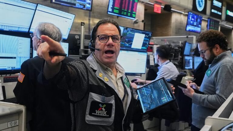AI stocks slip and global markets retreat as oil hits 5-month high
