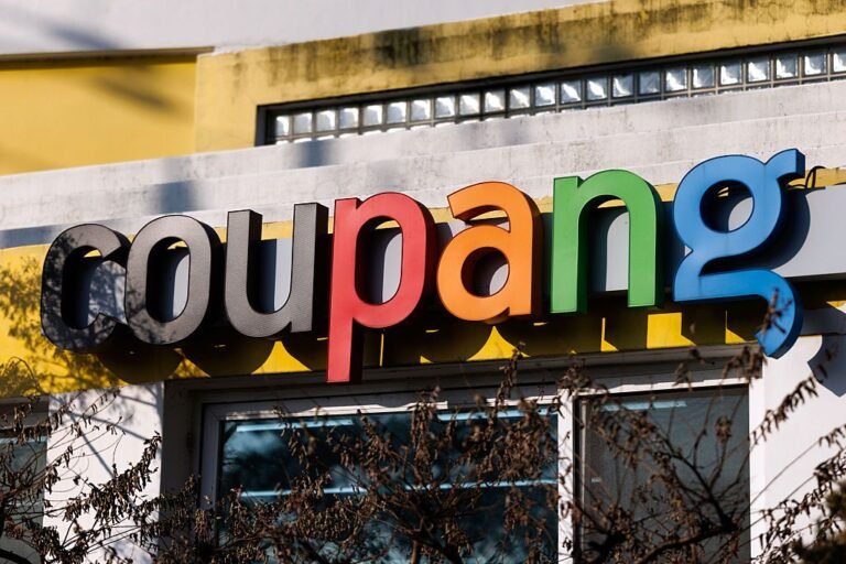 Coupang shares look like a bargain – should you buy?