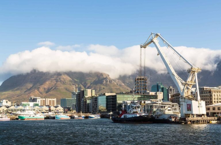 Middle East Conflict Opens New Shipping Opportunities for Africa