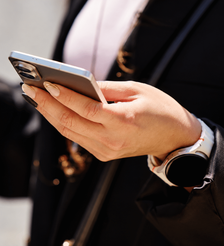 The Solana Blockchain Looks to Mainstream Payments With a Samsung Link – Digital Transactions