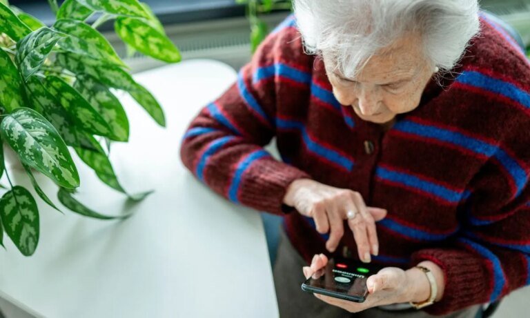 FTC: Investment Scams Fuel Fivefold Surge in Seniors’ Losses