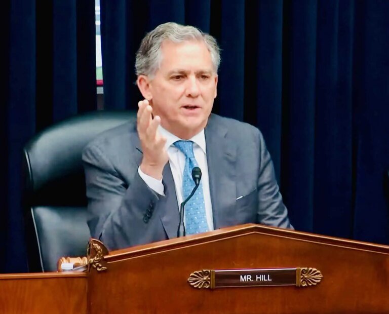CLARITY Act Supporter Argues That SEC, CFTC Crypto Rules Fall Short Without Legislation