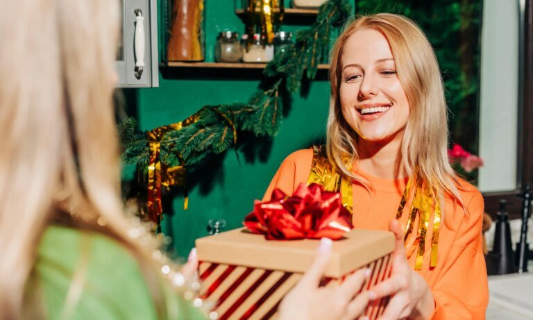 How to Make a $50 Holiday Gift Feel Like $100