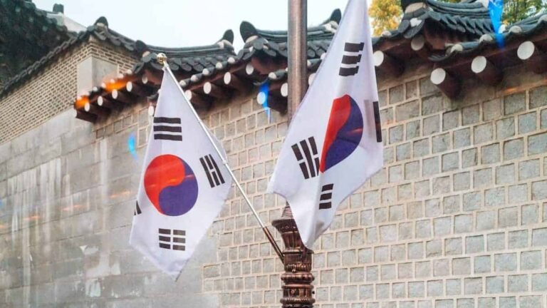 South Korea’s Jeonbuk Bank Begins Bitcoin Backed Corporate Loans As Authorities Block Access To Unregistered Platforms Including KuCoin, MEXC