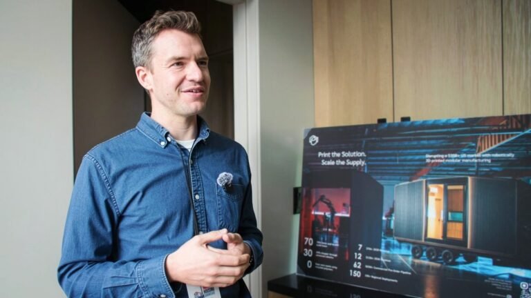 VIDEO: Inside the 3D-Printed Factory Home Built in Just 24 Hours