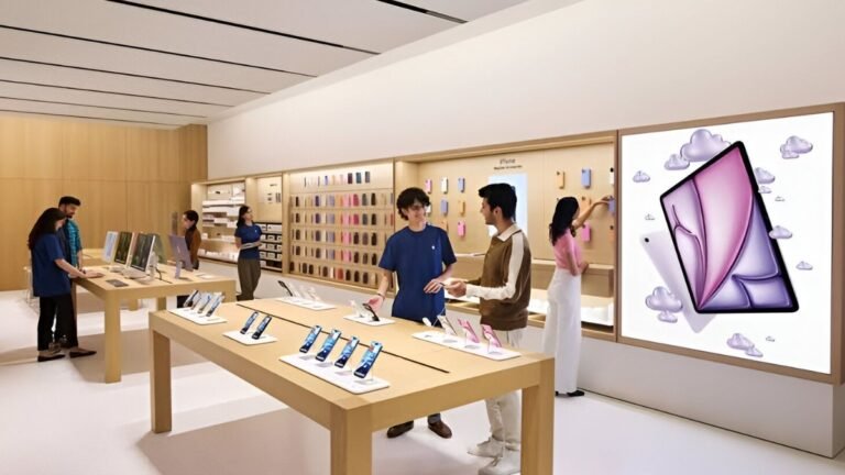 Apple ‘Pro and Tell’ Event On October 28: Touchscreen MacBook Pro, OLED iPad Mini And More Expected