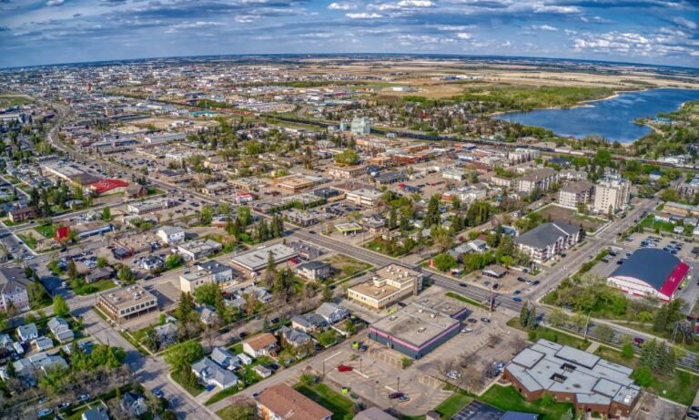 Albertans reject separation referendum, with 76.4% voting to stay in Canada