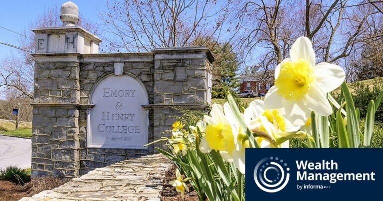 Private Colleges Cut Tuition Prices to Boost Enrollment