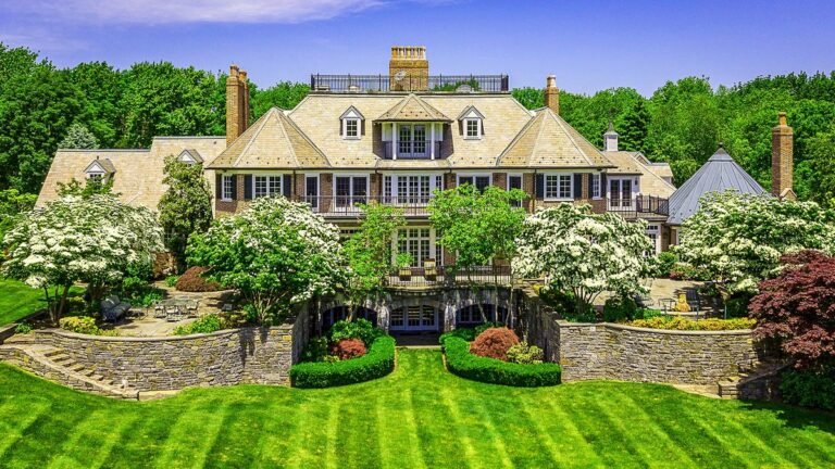 26-Acre New Jersey Compound Heads to Auction Without Reserve