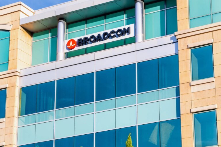 Broadcom: Market Misunderstanding Is Baffling, But Don’t Be Fooled (NASDAQ:AVGO)