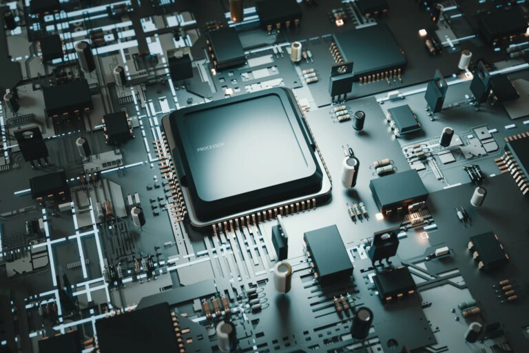 Amkor Technology: Improving Fundamentals At A Discounted Valuation