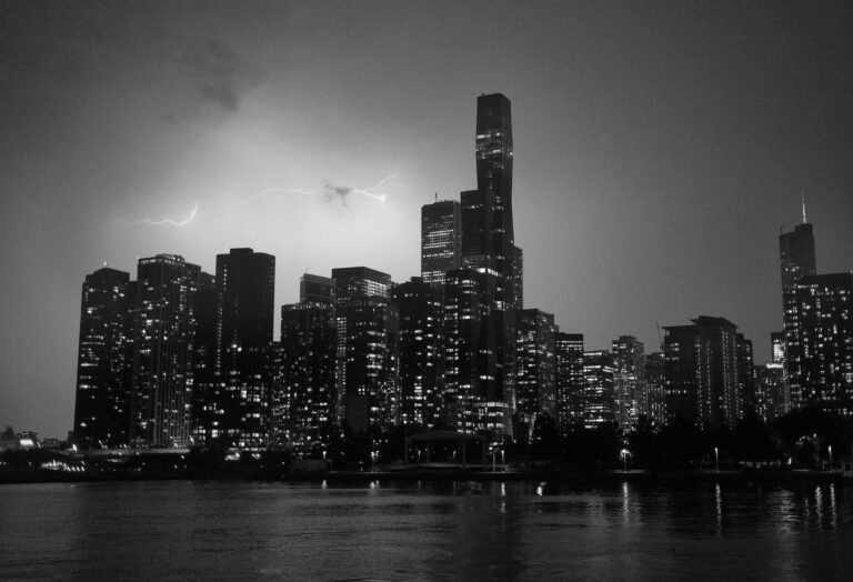CRE Finance Sentiment Index Falls To 3-Year Low As Economic Fears Mount