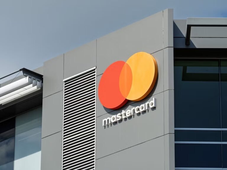 Mastercard’s patent mix has started to tilt toward agentic payments. Visa’s has not moved 