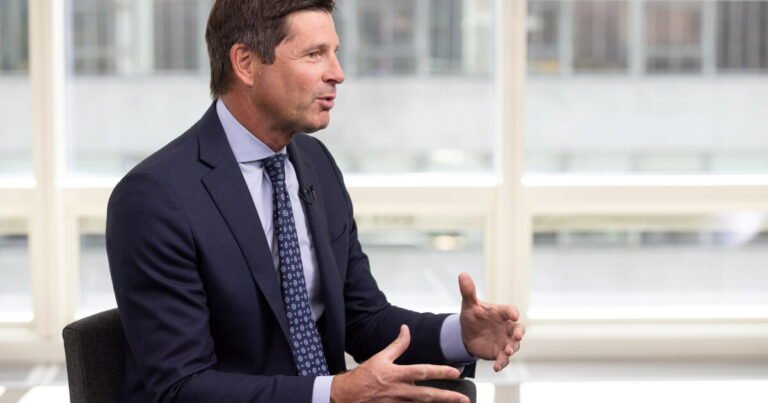 Schwab’s long-short plans raise questions about competition
