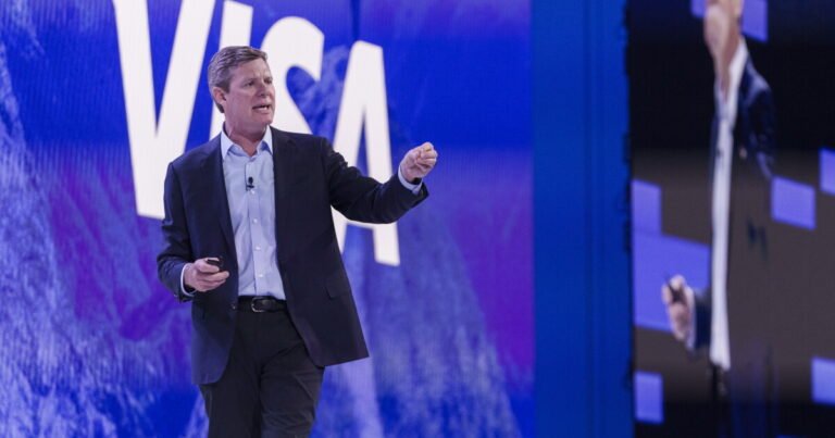 Visa makes progress in China, but still faces hurdles