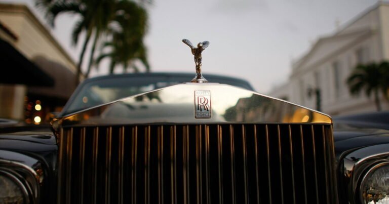 Felon ran $1.5B tax scam, then bought Rolls Royce