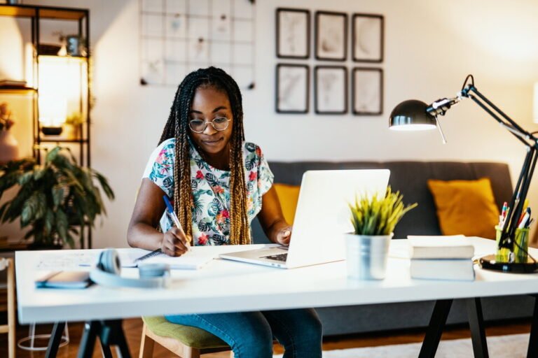 Which Will Get You Better Rates on a Personal Loan – An Online Lender or a Bank? | Personal Loans and Advice